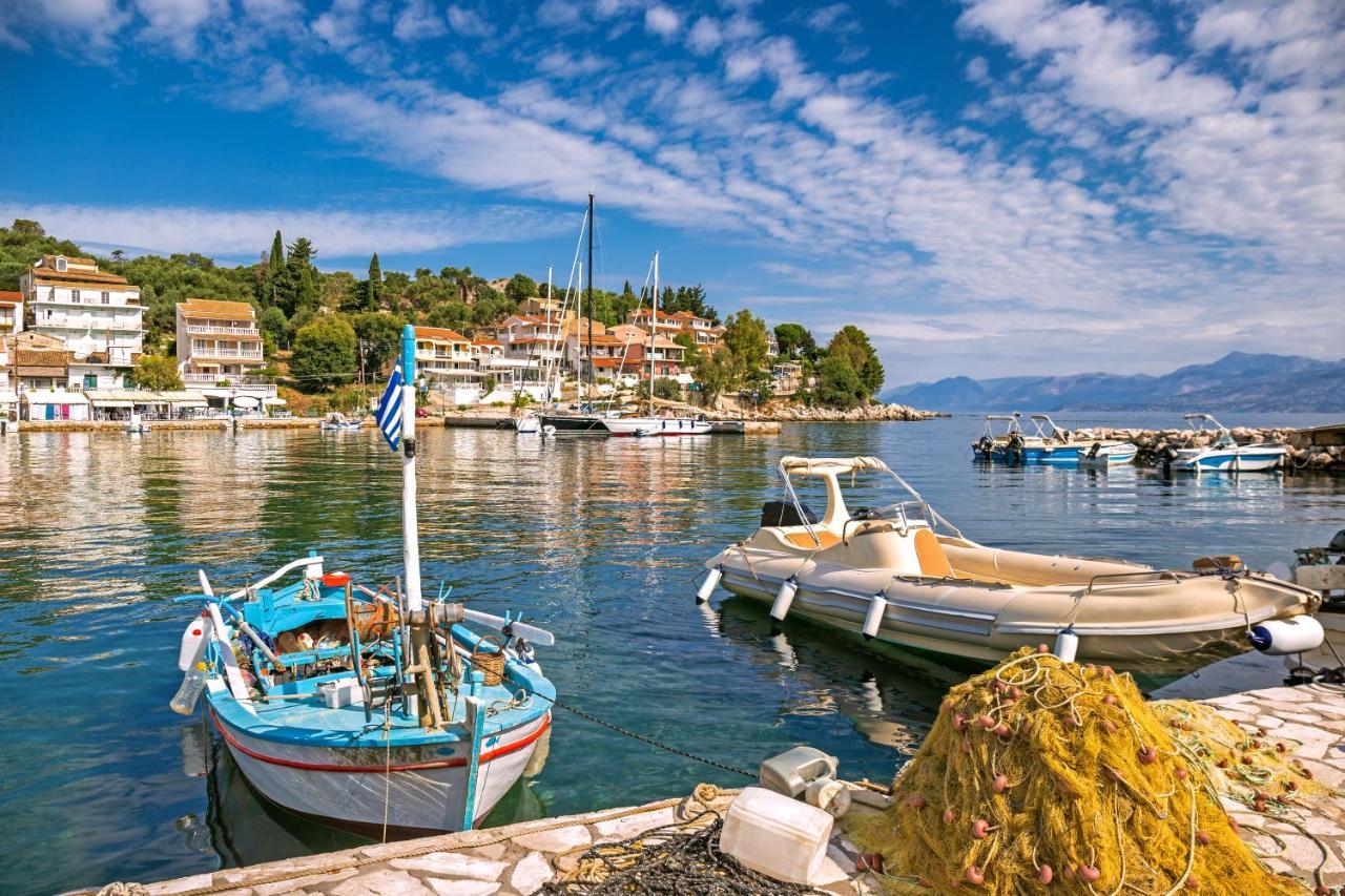 Nikos Cassiopeia Appartement Kassiopi Buitenkant foto